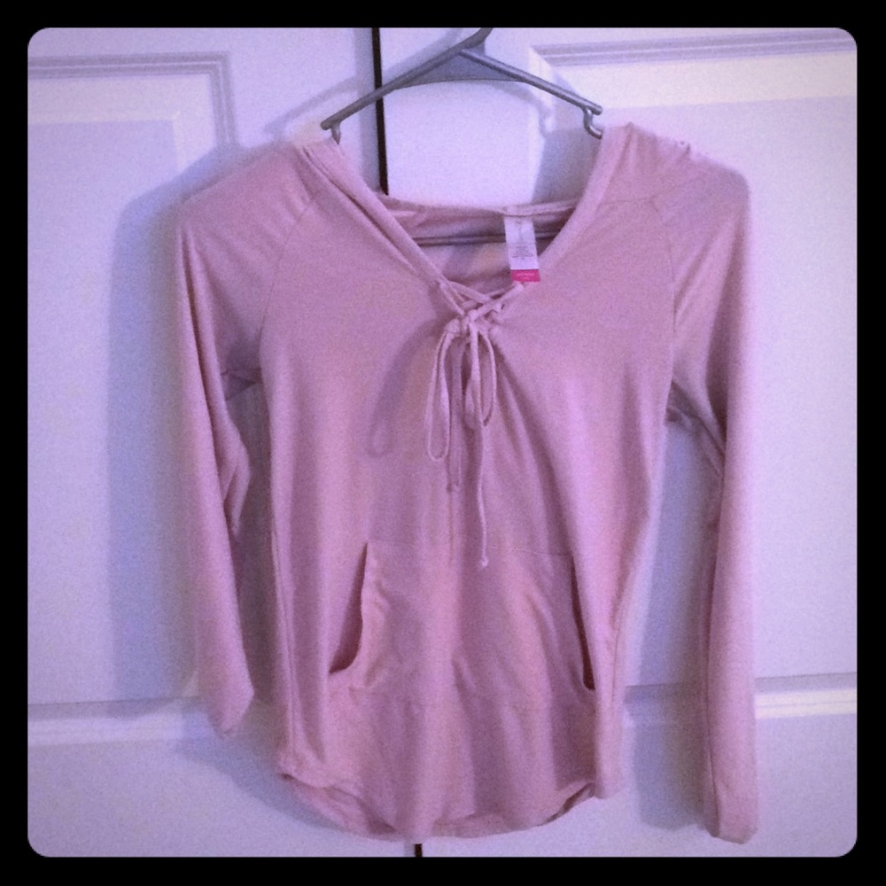Light hoodie shirt